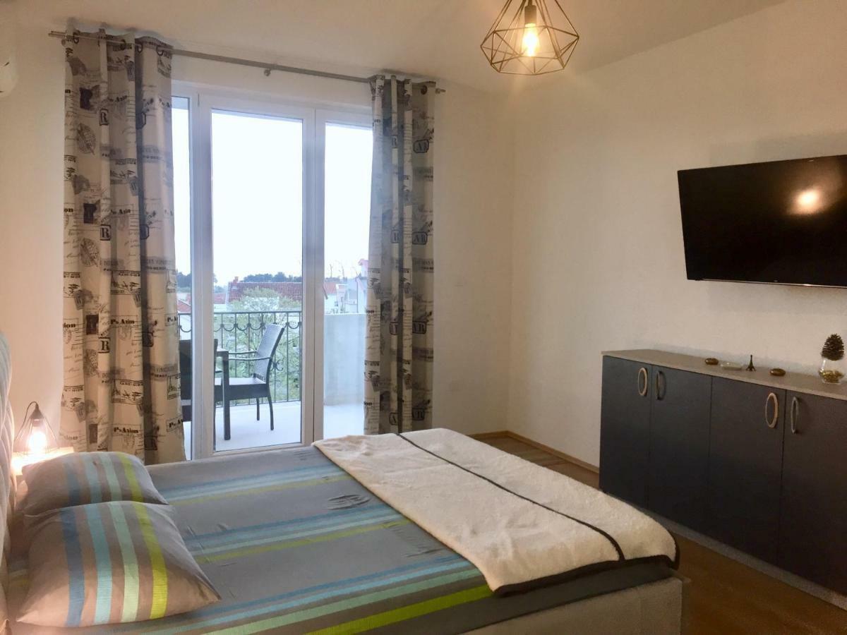 Aparthotel Monterria Bar Ngoại thất bức ảnh