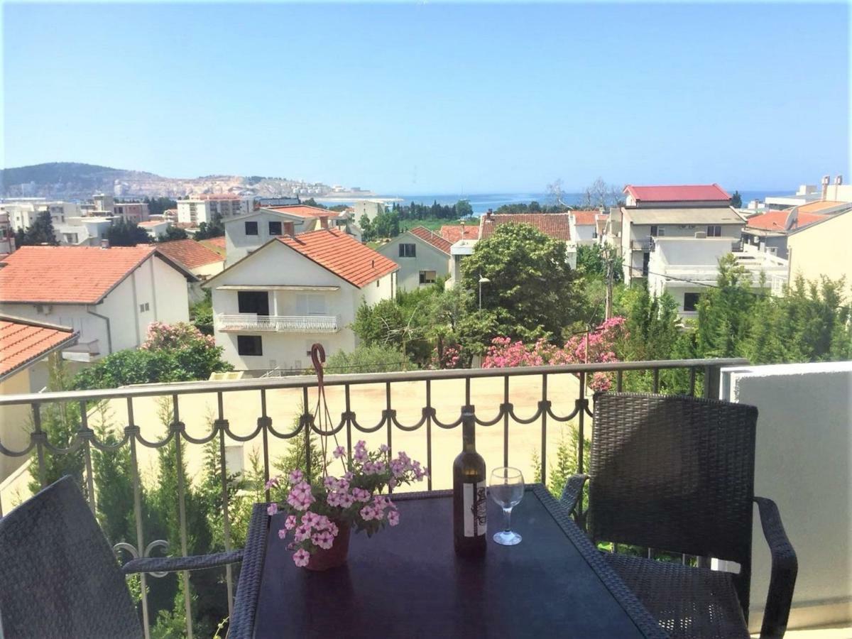 Aparthotel Monterria Bar Ngoại thất bức ảnh