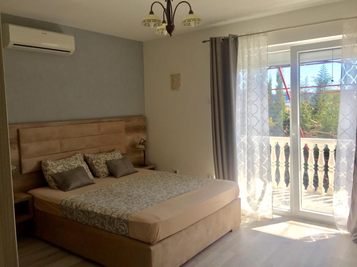 Aparthotel Monterria Bar Ngoại thất bức ảnh